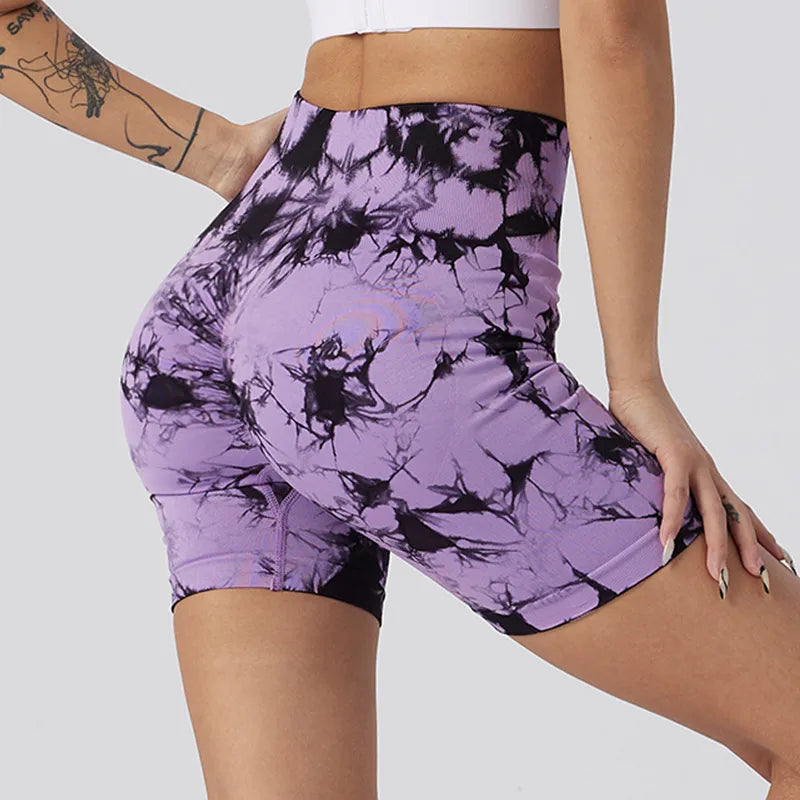 Shorts Fitness feminino modelo Tie Dye